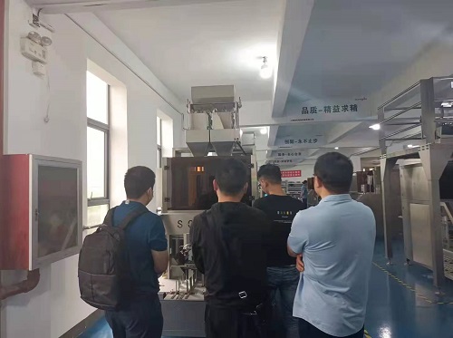 泰山四川食品生产企业来我司考察
